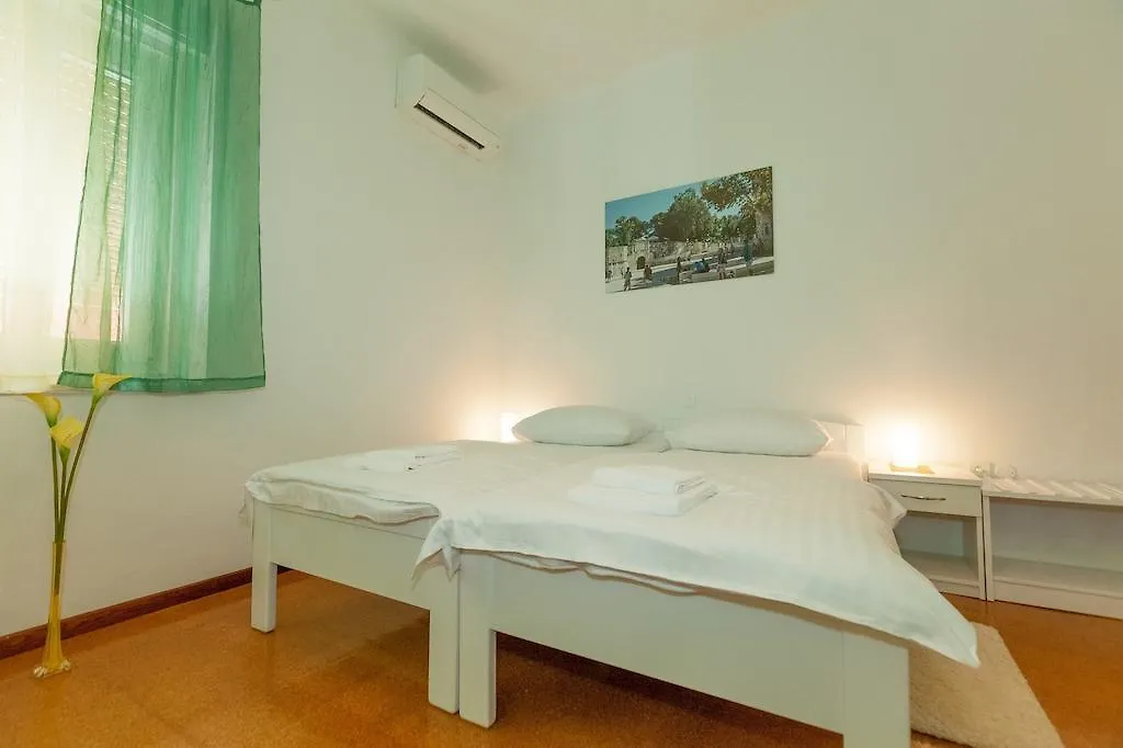Accommodation Jarula Zadar Guest house