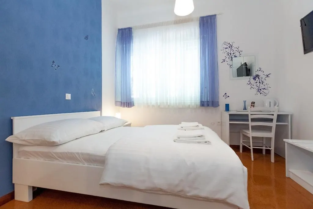 Accommodation Jarula Zadar 3*,  Croatia